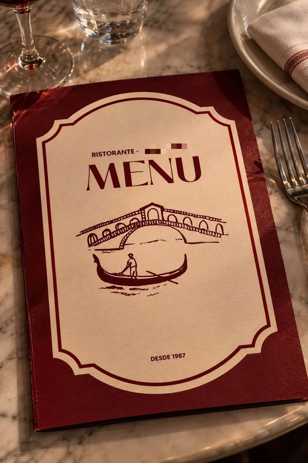 Diseño editorial carta restaurante italiano Barcelona — PIATTO Agency